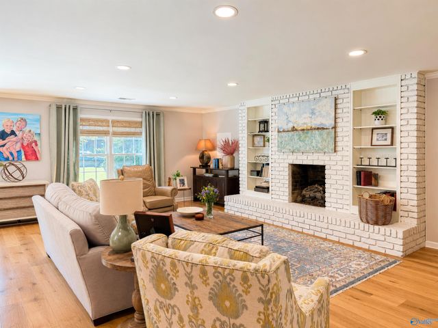 2209 Fleetwood Drive SE, Decatur, AL 35601