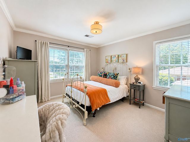 2209 Fleetwood Drive SE, Decatur, AL 35601