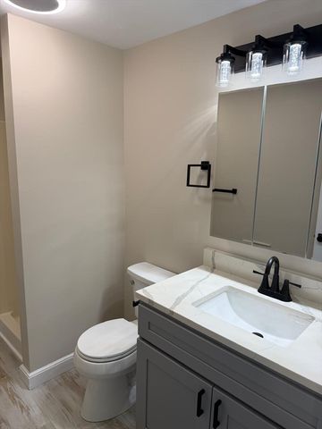 23 Victoria Heights Road 23, Boston, MA 02136