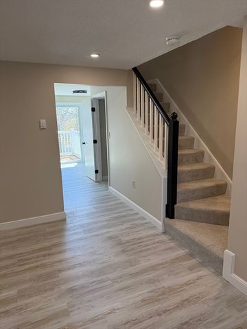 23 Victoria Heights Road 23, Boston, MA 02136