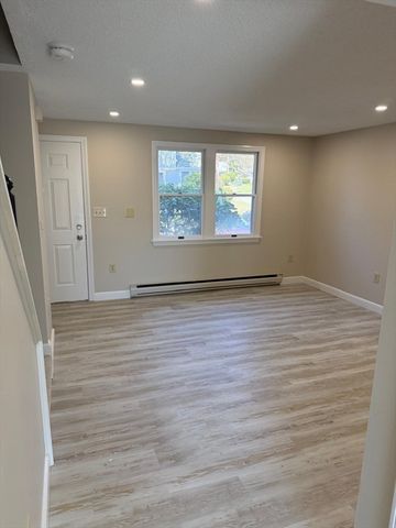 23 Victoria Heights Road 23, Boston, MA 02136