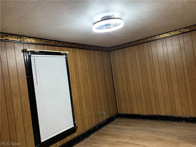 1661 E 93rd Street, Cleveland, OH 44106