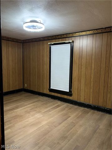 1661 E 93rd Street, Cleveland, OH 44106