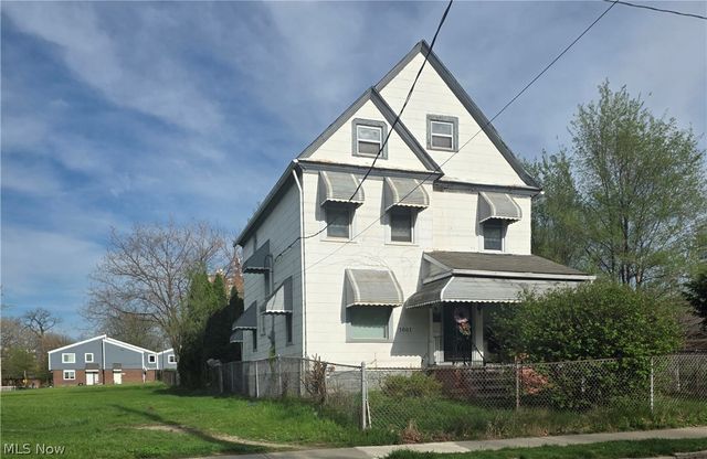 1661 E 93rd Street, Cleveland, OH 44106