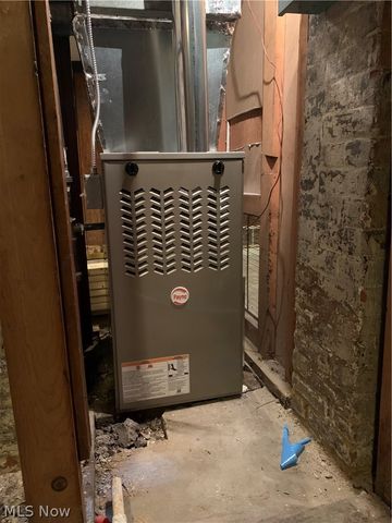 1661 E 93rd Street, Cleveland, OH 44106