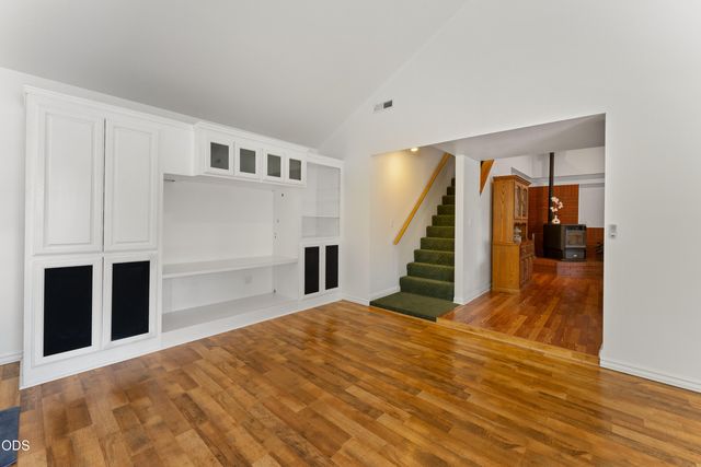 8939 Monument Drive, Grants Pass, OR 97526