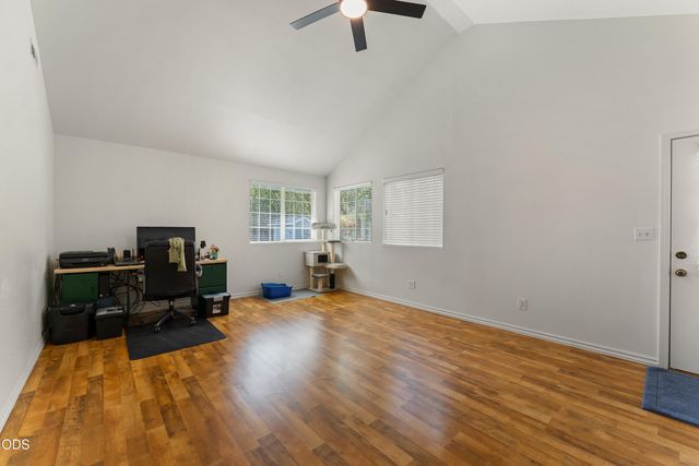 8939 Monument Drive, Grants Pass, OR 97526