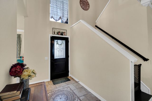 517 Crawford Drive, Burleson, TX 76028