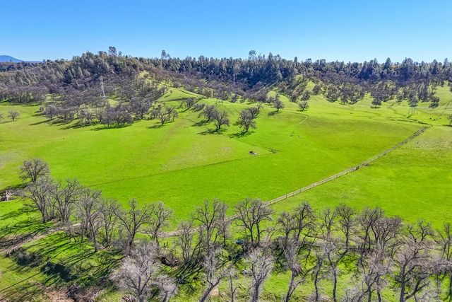 11875 Oak Run Road, Oak Run, CA 96069