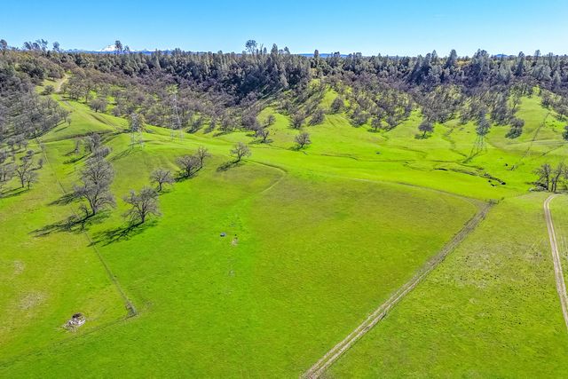 11875 Oak Run Road, Oak Run, CA 96069