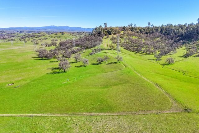 11875 Oak Run Road, Oak Run, CA 96069