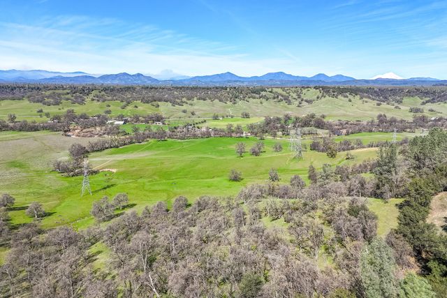 11875 Oak Run Road, Oak Run, CA 96069