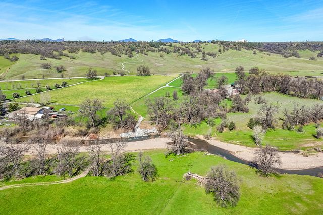 11875 Oak Run Road, Oak Run, CA 96069