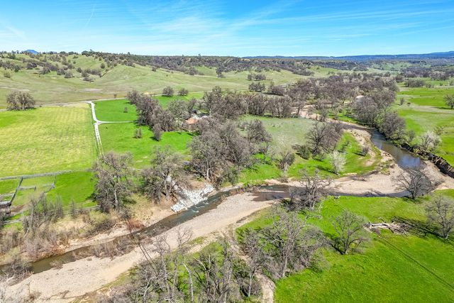 11875 Oak Run Road, Oak Run, CA 96069