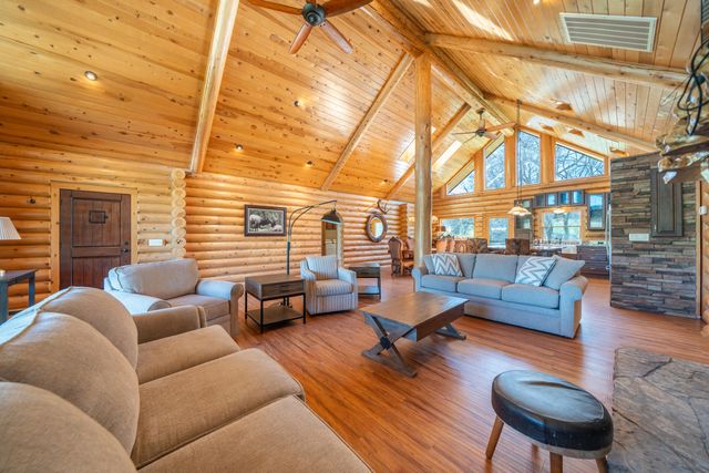 11875 Oak Run Road, Oak Run, CA 96069