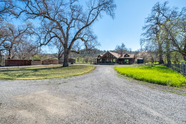 11875 Oak Run Road, Oak Run, CA 96069