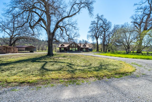 11875 Oak Run Road, Oak Run, CA 96069