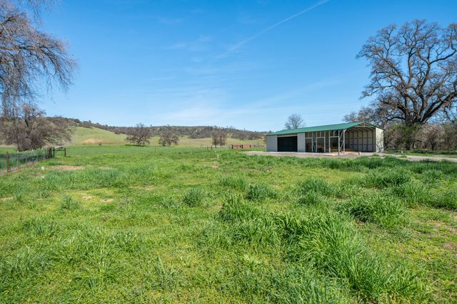 11875 Oak Run Road, Oak Run, CA 96069