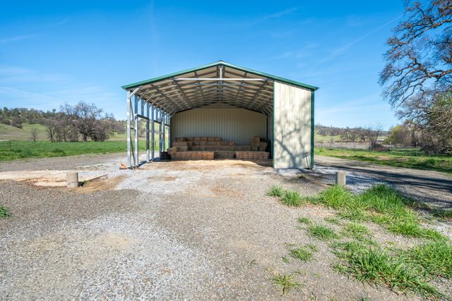 11875 Oak Run Road, Oak Run, CA 96069