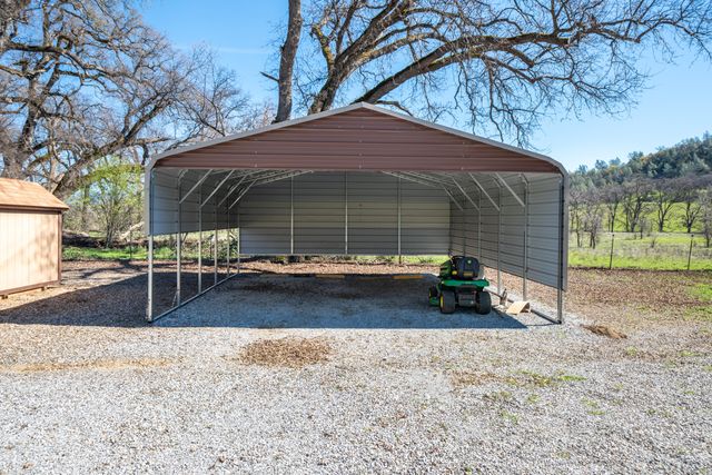 11875 Oak Run Road, Oak Run, CA 96069