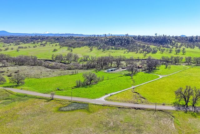 11875 Oak Run Road, Oak Run, CA 96069