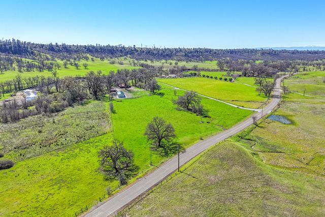 11875 Oak Run Road, Oak Run, CA 96069