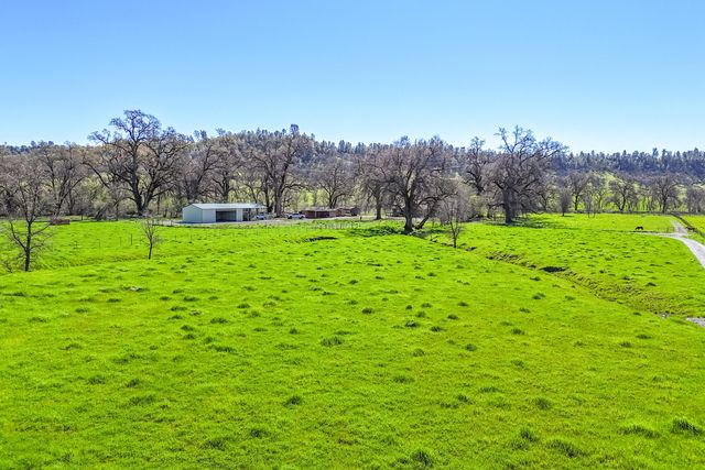 11875 Oak Run Road, Oak Run, CA 96069