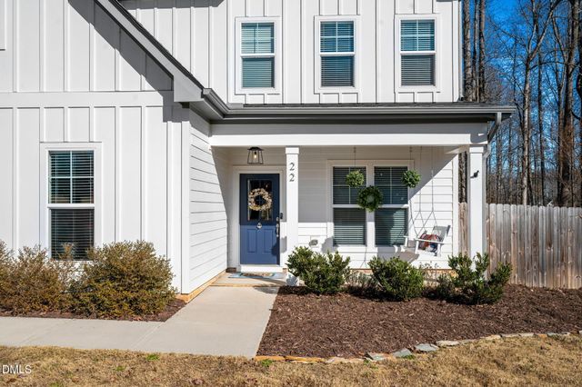 22 Royal Ella Court, Fuquay Varina, NC 27526