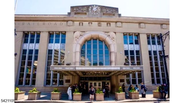 54 Mcwhorter St Unit 105 105, Newark City, NJ 07105