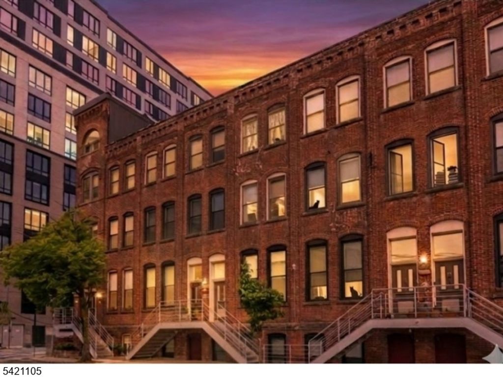 54 Mcwhorter St Unit 105 105, Newark City, NJ 07105