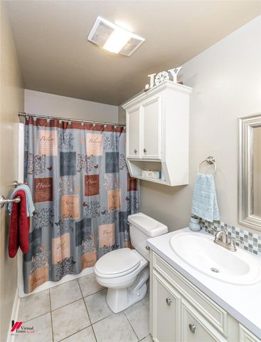 3833 Lakeside Drive, Shreveport, LA 71119