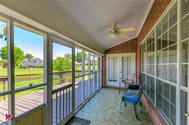 3833 Lakeside Drive, Shreveport, LA 71119