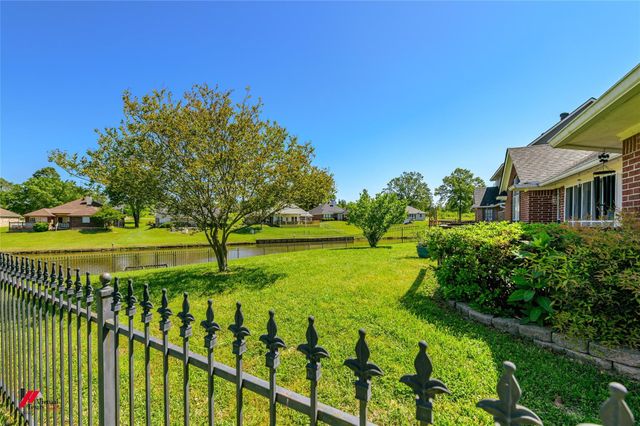 3833 Lakeside Drive, Shreveport, LA 71119