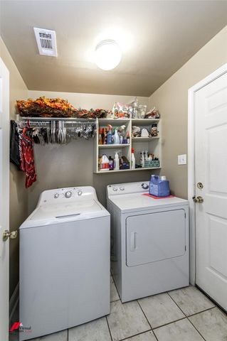 3833 Lakeside Drive, Shreveport, LA 71119