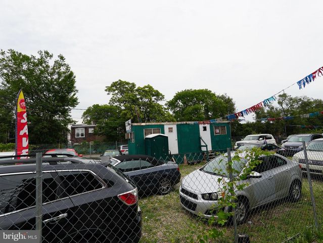 6067 OLD YORK RD, Philadelphia, PA 19141