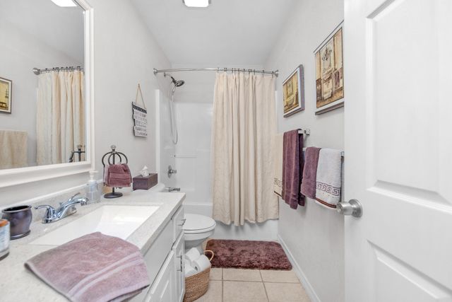 1984 Pine Ranch Drive, Navarre, FL 32566