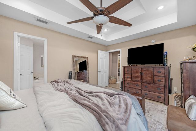 1984 Pine Ranch Drive, Navarre, FL 32566