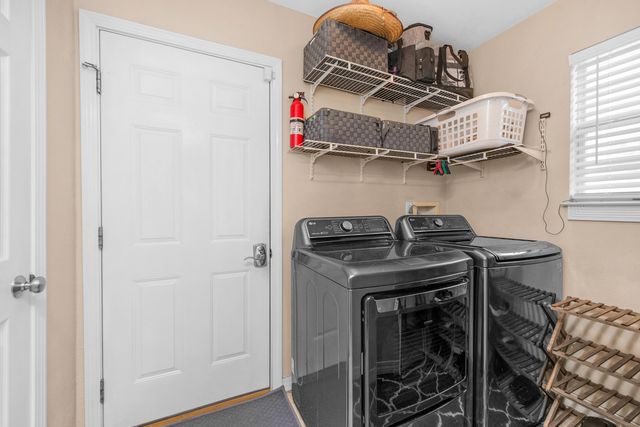 1984 Pine Ranch Drive, Navarre, FL 32566