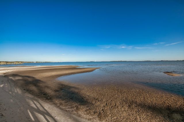 1984 Pine Ranch Drive, Navarre, FL 32566