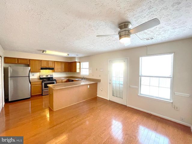 6030 RED WOLF PL, Waldorf, MD 20603