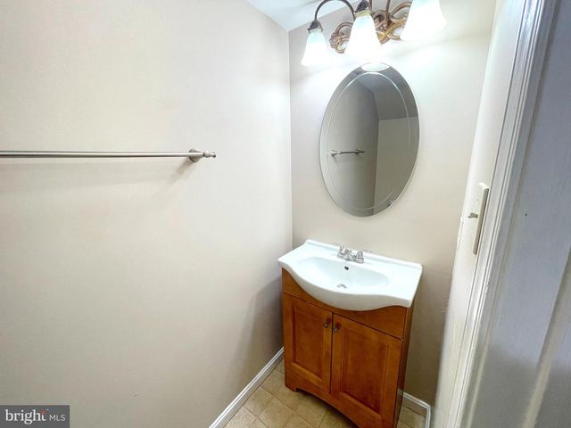 6030 RED WOLF PL, Waldorf, MD 20603