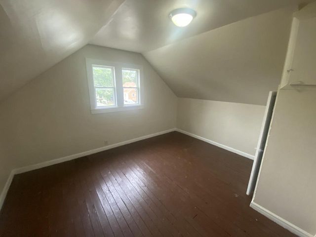 5724 N 41st STREET, Milwaukee, WI 53209