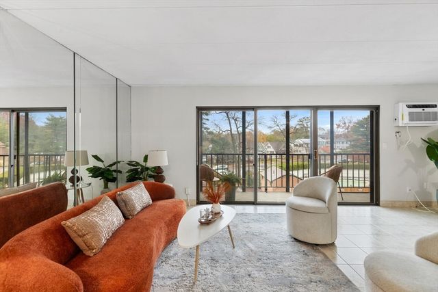 235 Winthrop Street 3306, Medford, MA 02155