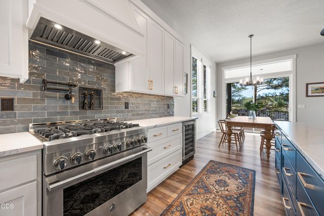 2169 NW Skyline Ranch Road, Bend, OR 97703