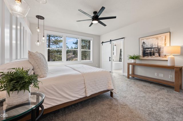 2169 NW Skyline Ranch Road, Bend, OR 97703