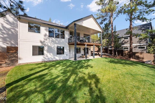2169 NW Skyline Ranch Road, Bend, OR 97703
