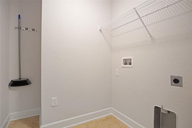 1217 FOREST HILLS DRIVE, Haines City, FL 33844