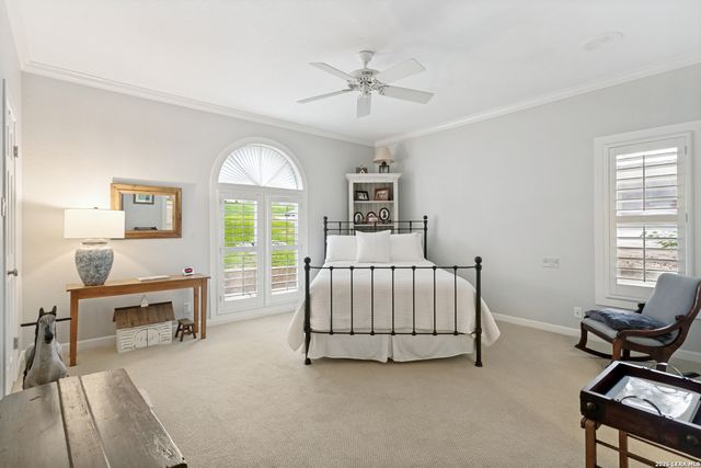 29341 No Le Hace, Fair Oaks Ranch, TX 78015