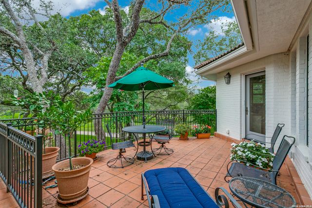 29341 No Le Hace, Fair Oaks Ranch, TX 78015