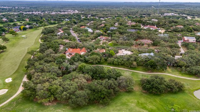 29341 No Le Hace, Fair Oaks Ranch, TX 78015